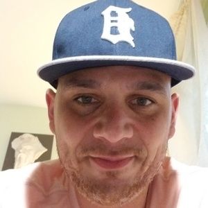 Meet your Posher, Raymond